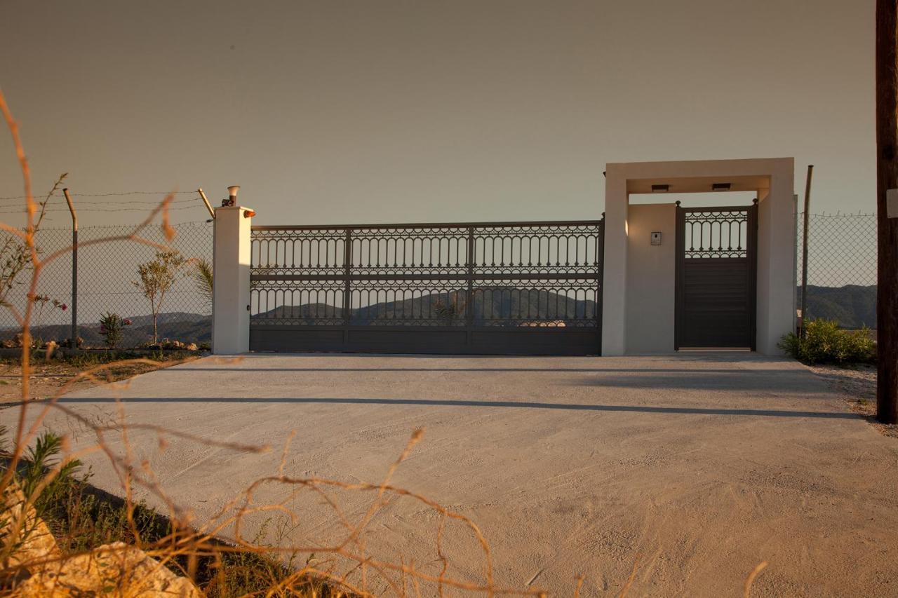 Villa White Pearl ซาร์ตี ภายนอก รูปภาพ